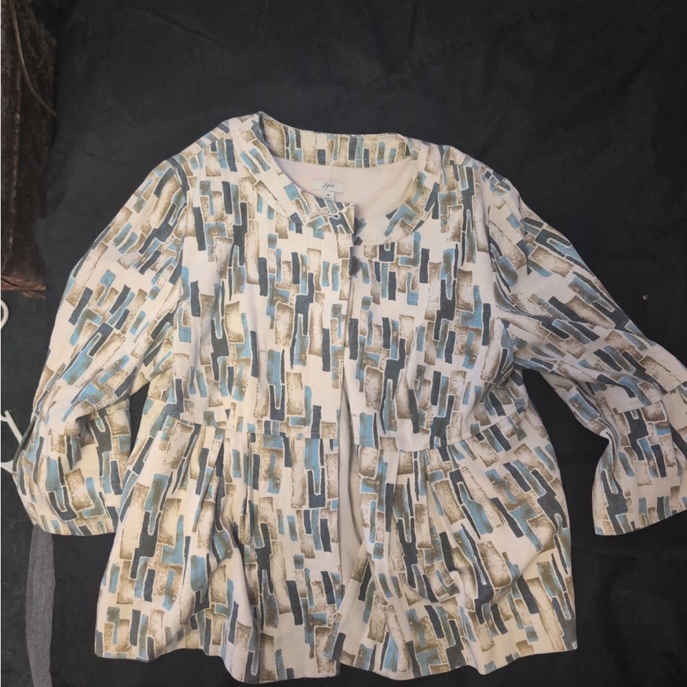 J. Jill Cream and Blue Patterned Blouse